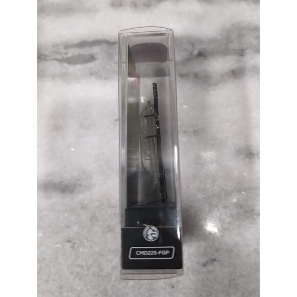 FiGPiN #92 Naruto Shippude: Sasuke Collectible Pin, Premium Display Case, Locked - Picture 3 of 5